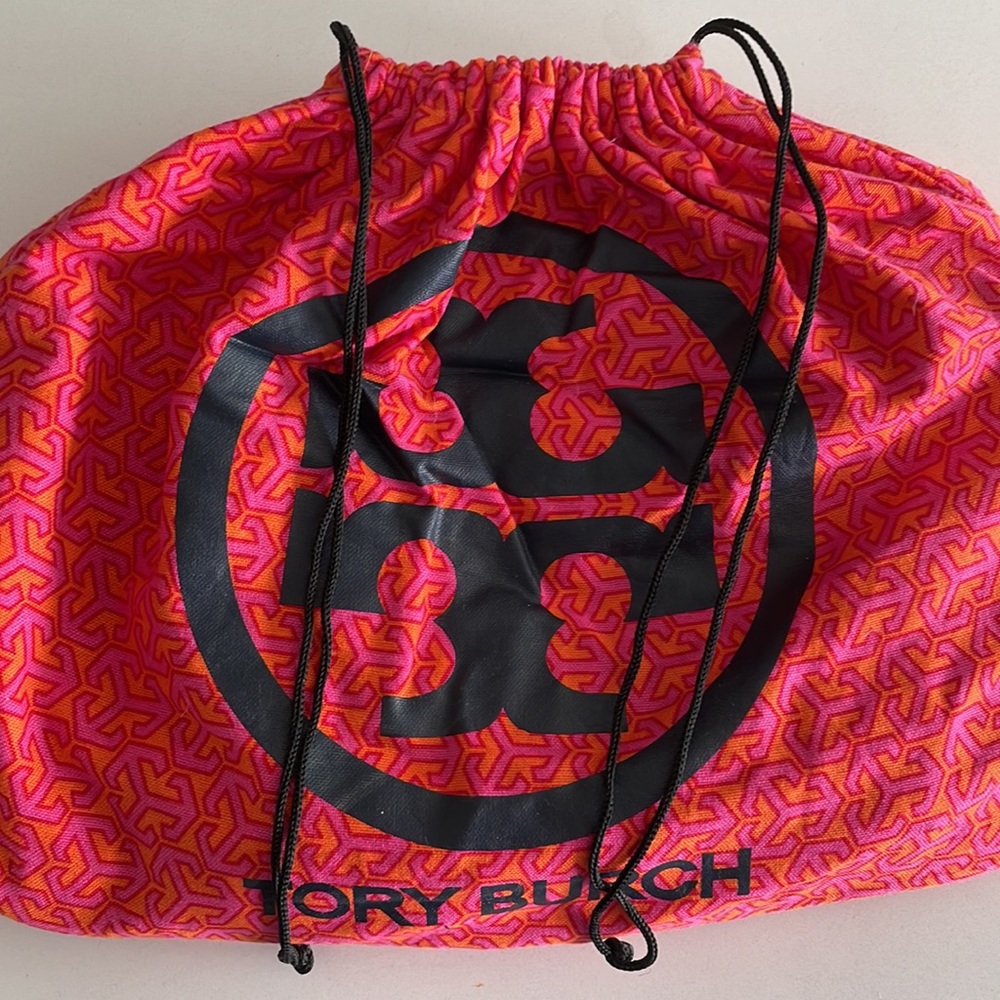 Tory Burch shoulder/cross body bag - Picture 7 of 7